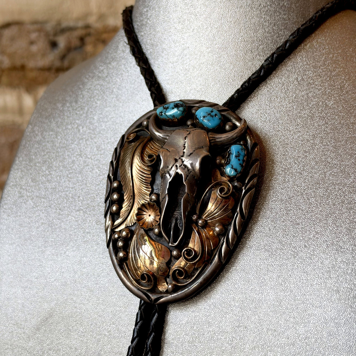 Vintage Ken Martinez Sterling Silver Turquoise Bolo Tie – Steer Skull, Gold-Tone Feather & Leaf Overlays