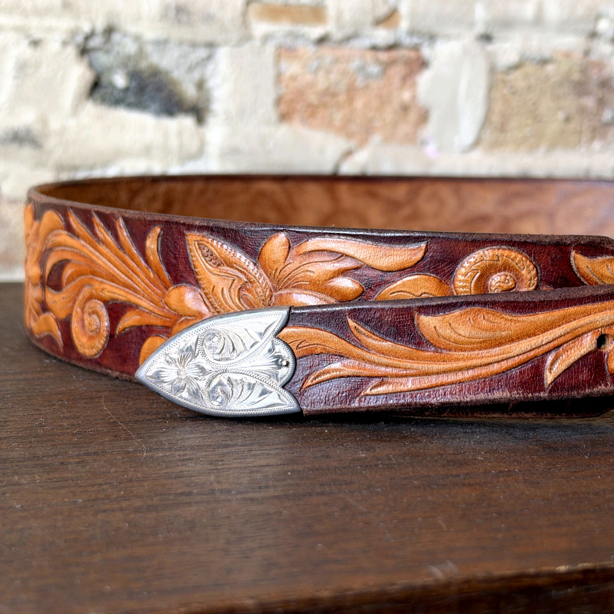Vintage Sunset Trails Sterling Silver & Tooled Leather Western Belt – Engraved Buckle Set, Floral Carving