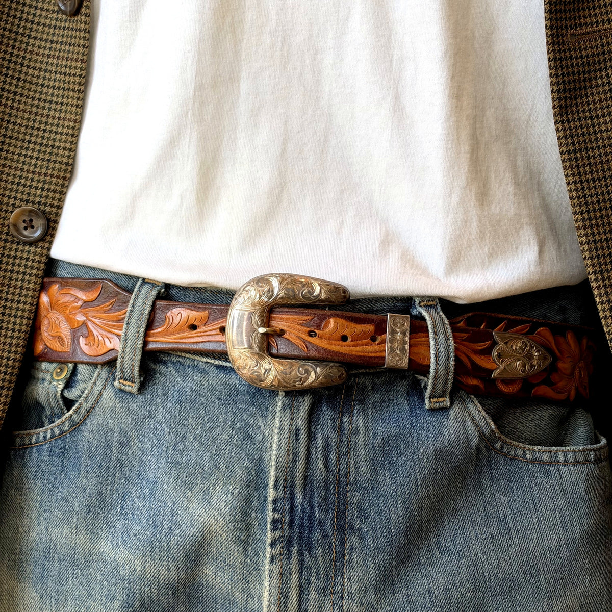 Vintage Sunset Trails Sterling Silver & Tooled Leather Western Belt – Engraved Buckle Set, Floral Carving