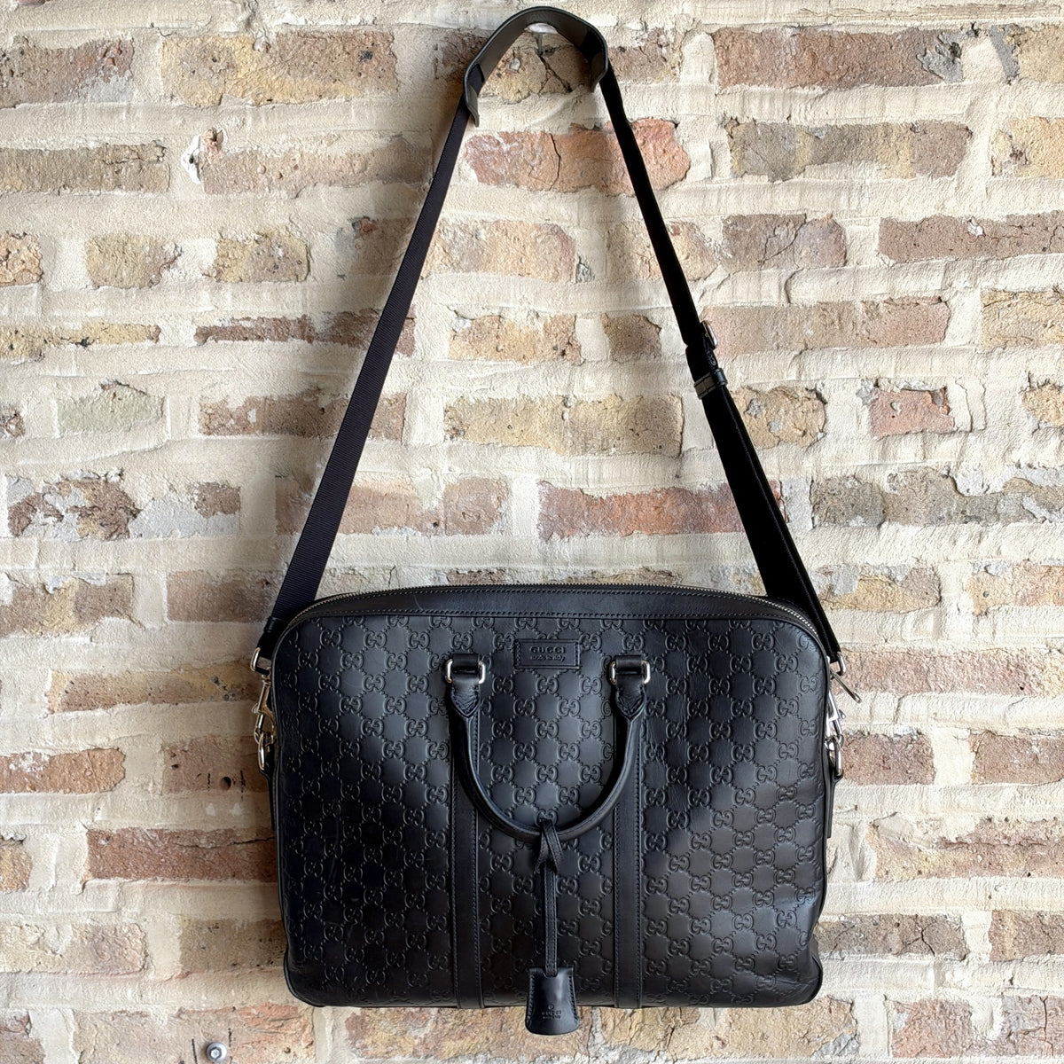 Gucci Guccissima Leather Briefcase – Black GG Embossed, Detachable Shoulder Strap