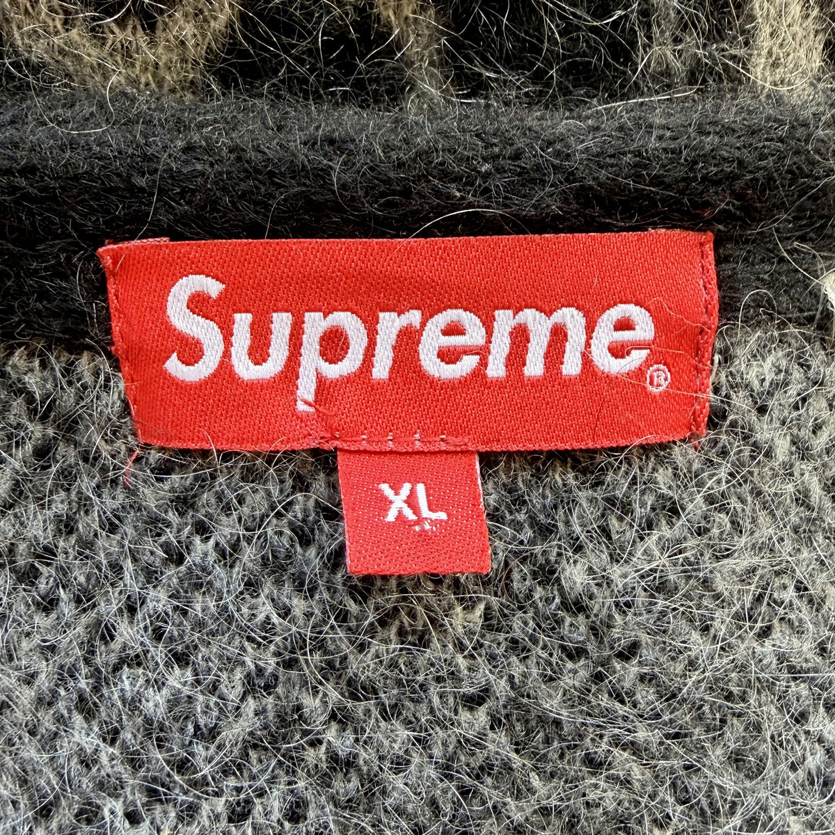 Supreme Fuzzy Jacquard Knit Cardigan – Black & Grey Drip Pattern, Size XL