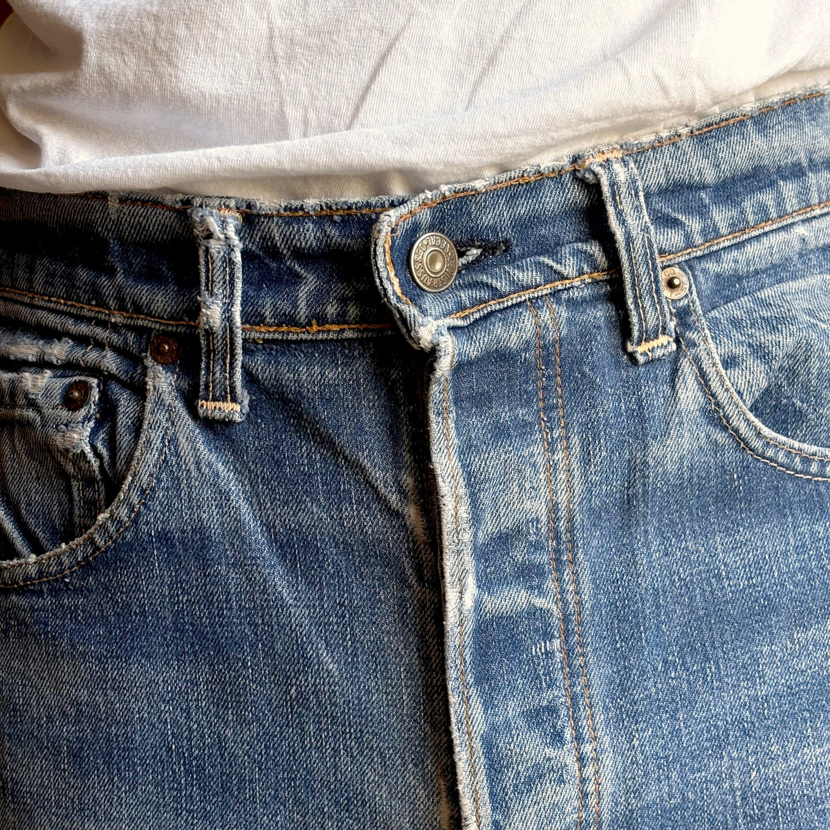 Late 1960s Levi's 501 Big E Redline Jean